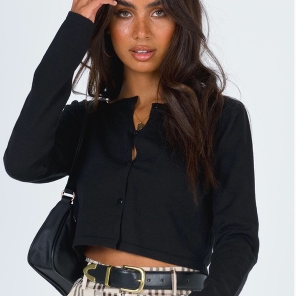 Lioness Sweaters - Lioness cropped black cardigan